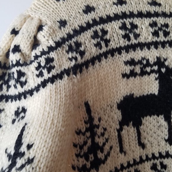 Unique branded Ralph Lauren Sweater 100 % wool. - Picture 13 of 16